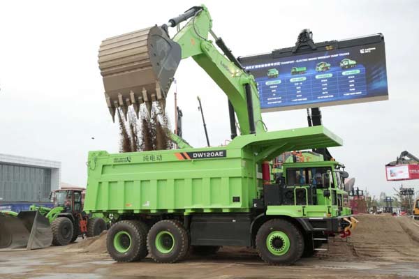 BICES 2025 | 柳工挖掘機(jī)8款明星機(jī)型重磅