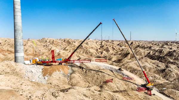 擎天巨臂舞長空，眾力協(xié)同開新篇